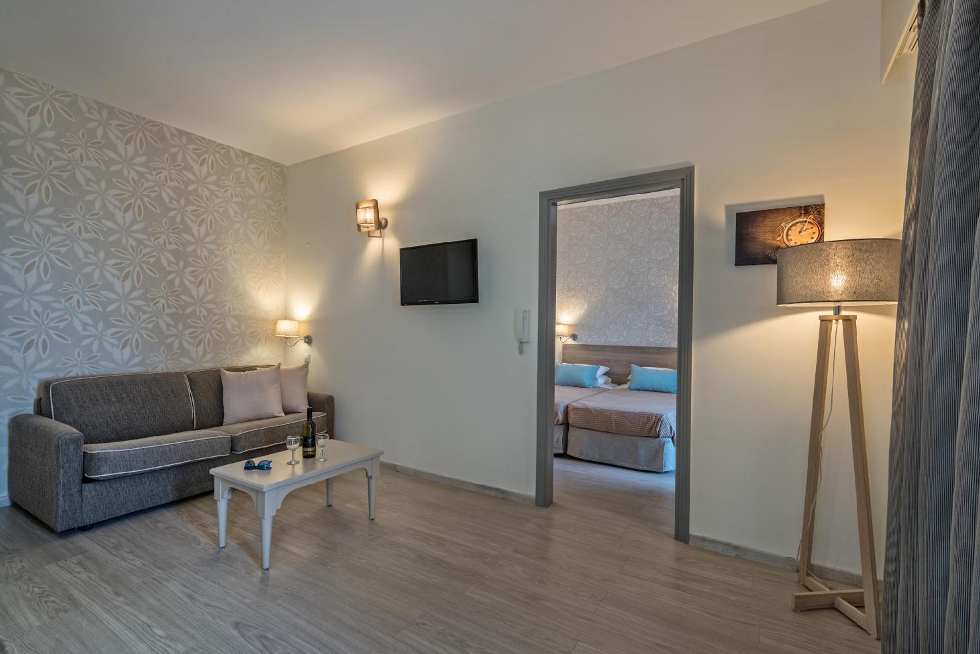 Lefkoniko Beach & Icarus Suite Apts Rethymno  Ngoại thất bức ảnh